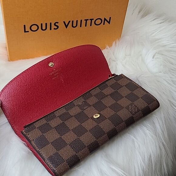 💯 Authentic Louis Vuitton Damier Ebene Sarah Wallet🍀 - Picture 4 of 13